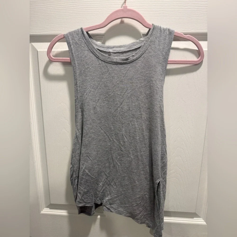 Beyond Yoga Gray Cropped Tank Top XS - Picture 6 of 10